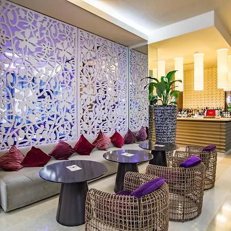 Barcelo Royal 5* 阳光海滩