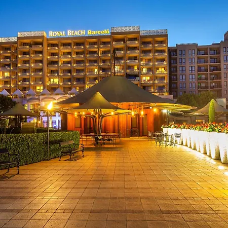 Barcelo Royal 度假村 阳光海滩