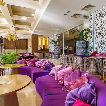 Barcelo Royal 度假村