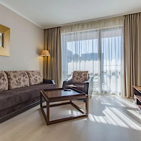 Barcelo Royal 5* 阳光海滩