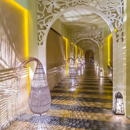 Θέρετρο Barcelo Royal