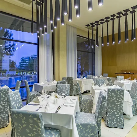 度假村 Barcelo Royal 5*