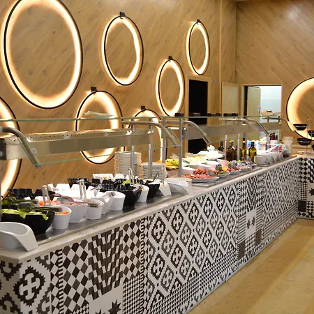 Barcelo Royal Resort