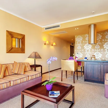 Barcelo Royal