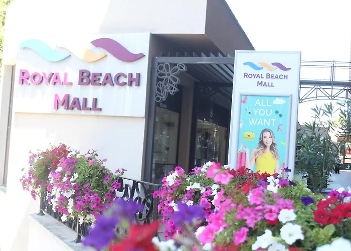 منتجع Barcelo Royal