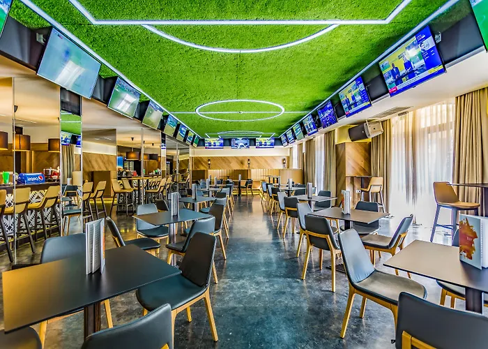 Barcelo Royal ساني بيتش